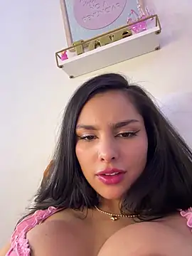 Maddy Rouse  online show from March 17, 3:25 am