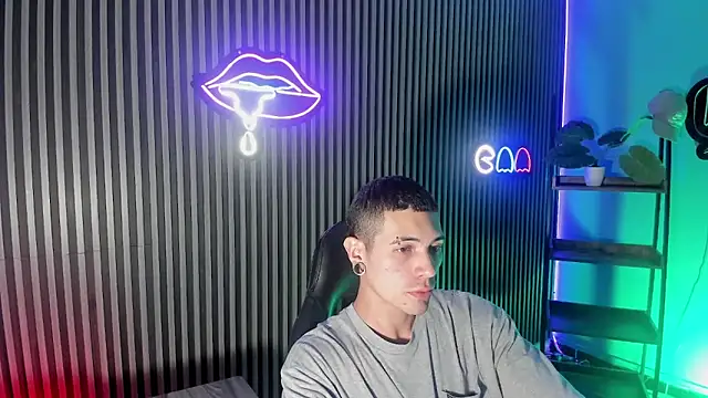 Jefer rick  online show from December 15, 12:53 pm