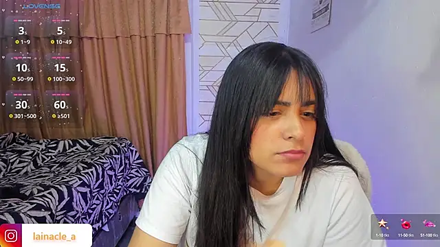 Snapshot of _laina_ chatting on February 16, 9:59 am laina online show from February 16, 9:59 am