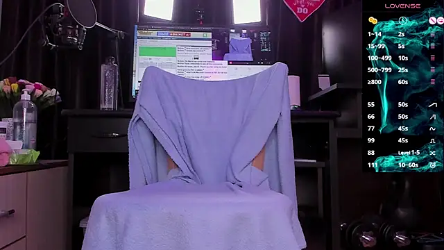 Raissa sky26 online show from February 25, 3:42 am