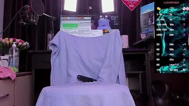 Raissa sky26 online show from March 1, 3:43 am