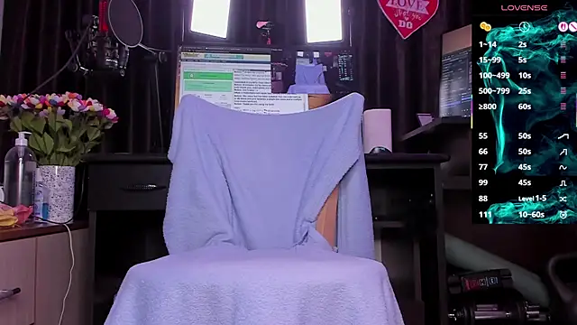 Raissa sky26 online show from September 26, 2:37 am