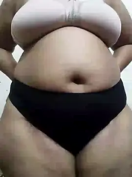 Snapshot of susmithasushi81 chatting on February 3, 11:53 am susmithasushi81 online show from February 3, 11:53 am