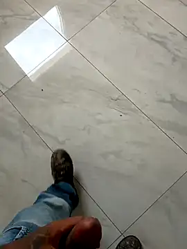 MorenoTatu online show from April 10, 3:06 pm