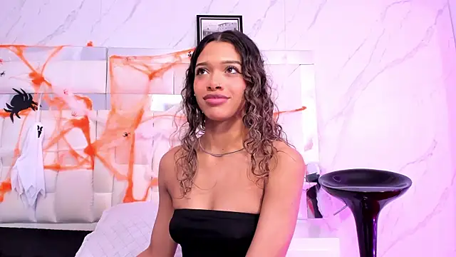 BritneyCollins online show from October 12, 2:27 pm