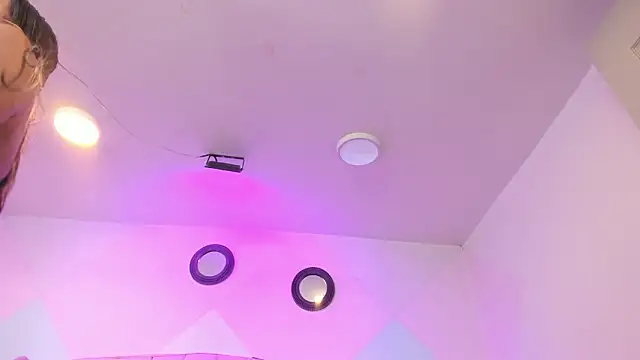 BritneyCollins online show from February 4, 12:11 pm