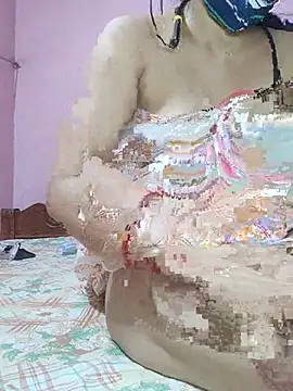 Snapshot of IndianRima chatting on July 13, 5:27 pm IndianRima online show from July 13, 5:27 pm