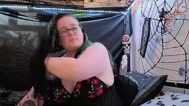 Snapshot of Bunny_Cummings chatting on January 15, 1:16 pm Bunny Cummings online show from January 15, 1:16 pm