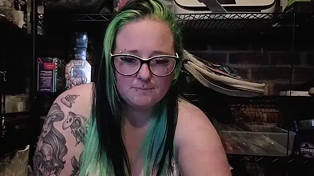 Snapshot of Bunny_Cummings chatting on June 5, 10:37 pm Bunny Cummings online show from June 5, 10:37 pm
