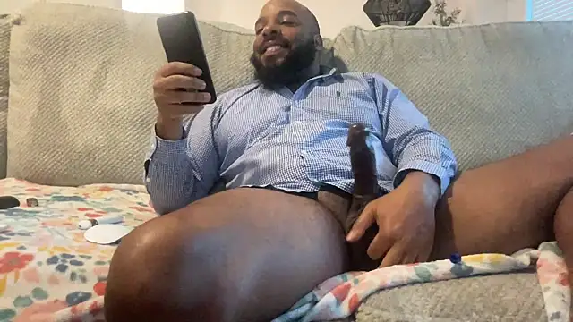 Snapshot of Bbcfun44 chatting on December 3, 10:51 pm Bbcfun44 online show from December 3, 10:51 pm