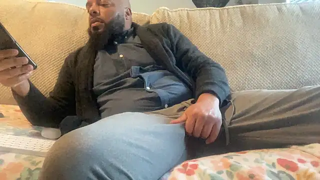 Snapshot of Bbcfun44 chatting on December 11, 10:16 pm Bbcfun44 online show from December 11, 10:16 pm