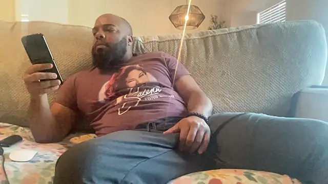 Snapshot of Bbcfun44 chatting on January 17, 9:50 pm Bbcfun44 online show from January 17, 9:50 pm