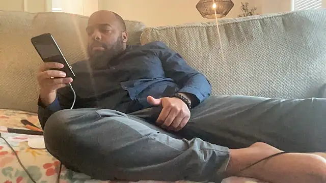 Snapshot of Bbcfun44 chatting on January 27, 6:52 pm Bbcfun44 online show from January 27, 6:52 pm