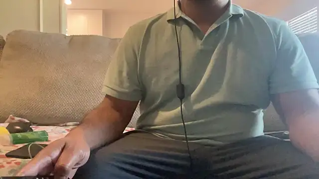 Snapshot of Bbcfun44 chatting on February 3, 4:41 pm Bbcfun44 online show from February 3, 4:41 pm