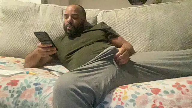 Snapshot of Bbcfun44 chatting on February 16, 8:43 am Bbcfun44 online show from February 16, 8:43 am