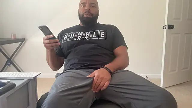 Snapshot of Bbcfun44 chatting on September 15, 3:56 pm Bbcfun44 online show from September 15, 3:56 pm