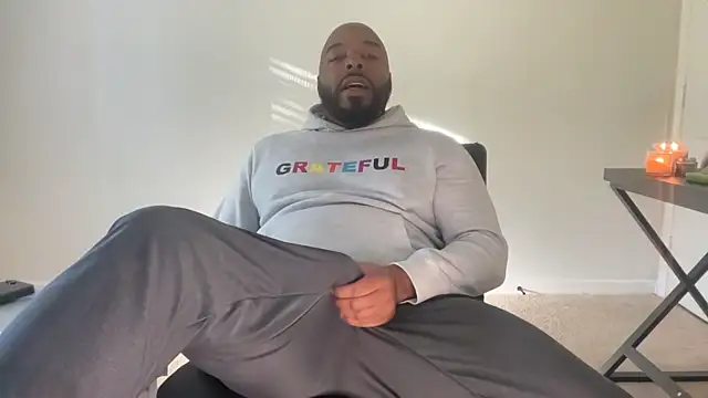 Snapshot of Bbcfun44 chatting on October 7, 2:03 pm Bbcfun44 online show from October 7, 2:03 pm