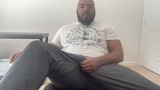 Snapshot of Bbcfun44 chatting on October 22, 5:45 pm Bbcfun44 online show from October 22, 5:45 pm