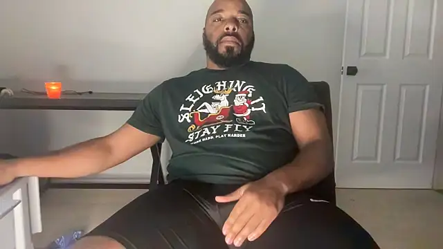 Snapshot of Bbcfun44 chatting on October 25, 10:26 pm Bbcfun44 online show from October 25, 10:26 pm