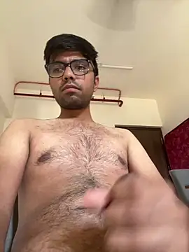 BoyzaraHatke online show from March 9, 6:39 am