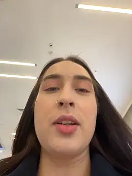 Holly Play online show from November 15, 12:13 pm