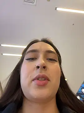 Holly Play online show from December 20, 12:12 pm