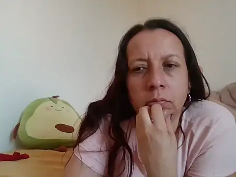 milfevha online show from November 25, 7:25 pm