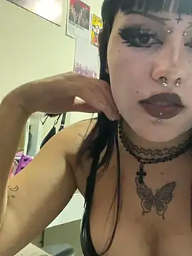 Snapshot of belletotosa chatting on March 23, 3:43 am belletotosa online show from March 23, 3:43 am