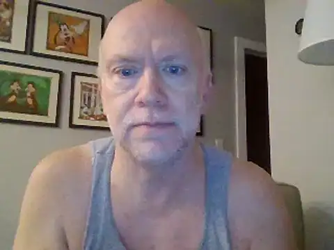 Snapshot of FLSexyGuy chatting on May 5, 6:49 pm FLSexyGuy online show from May 5, 6:49 pm