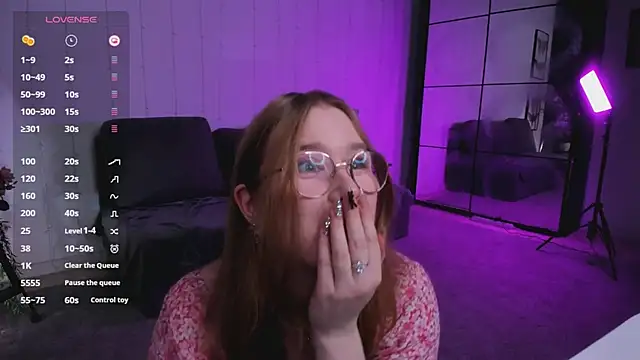 bonnie wright online show from January 14, 7:11 pm