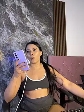 nicol jone1 online show from June 28, 11:55 pm