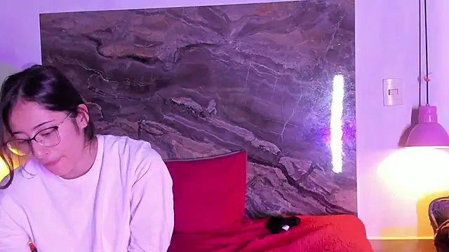 Snapshot of Couplehot__1 chatting on January 11, 10:08 am Couplehot 1 online show from January 11, 10:08 am