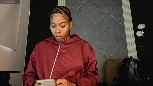 YummyDuooo online show from November 12, 12:05 pm