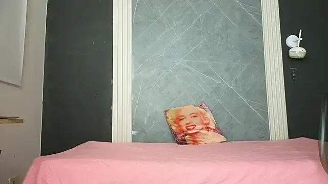 YummyDuooo online show from February 4, 11:05 am