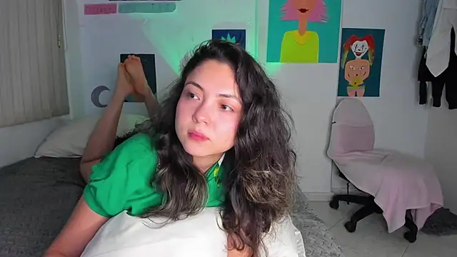 Snapshot of azumi_cutiepie_ chatting on March 17, 9:13 pm azumi cutiepie online show from March 17, 9:13 pm