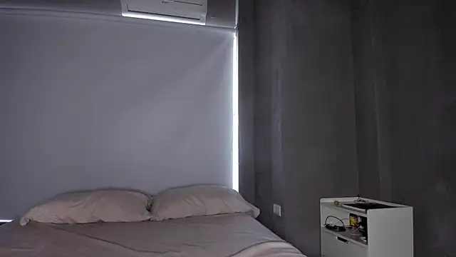 Snapshot of azumi_cutiepie_ chatting on September 22, 1:57 pm azumi cutiepie online show from September 22, 1:57 pm