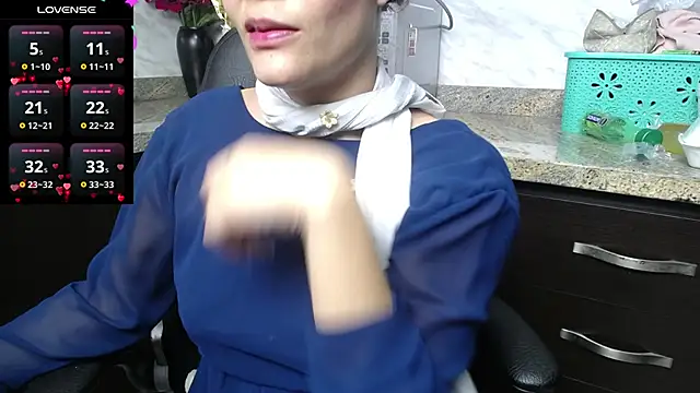 Snapshot of shantala_krisha chatting on February 15, 10:10 pm shantala krisha online show from February 15, 10:10 pm