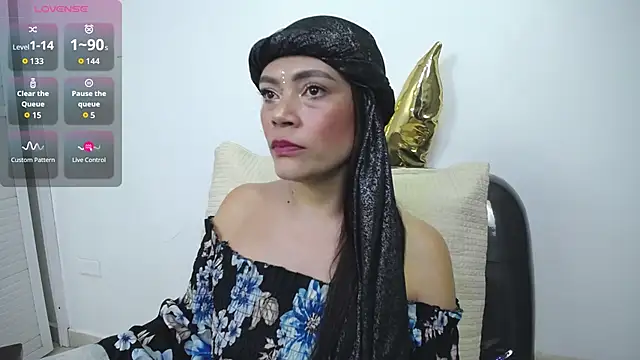 Snapshot of shantala_krisha chatting on September 16, 7:59 pm shantala krisha online show from September 16, 7:59 pm