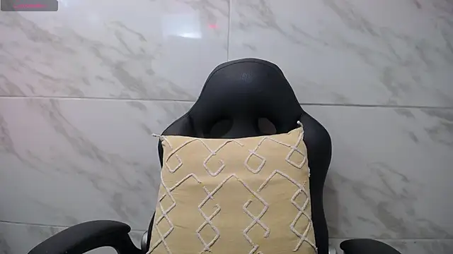 Snapshot of shantala_krisha chatting on May 26, 6:37 pm shantala krisha online show from May 26, 6:37 pm