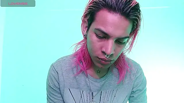 Snapshot of Jace_Quinn chatting on December 4, 9:57 pm Jace Quinn online show from December 4, 9:57 pm