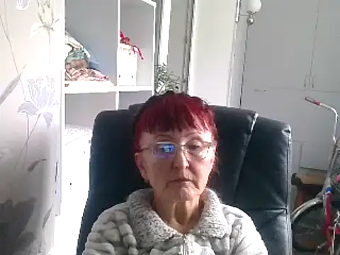 Snapshot of TanyaSweet634 chatting on January 13, 7:21 am TanyaSweet634 online show from January 13, 7:21 am