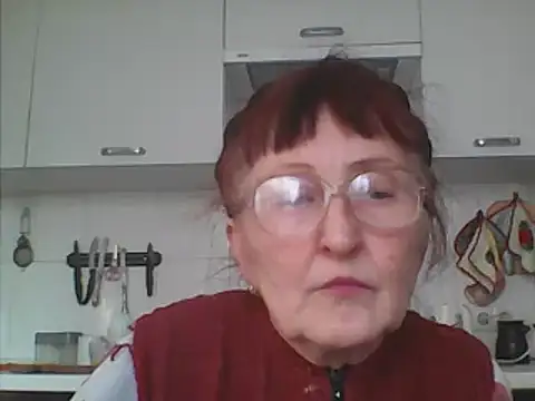 Snapshot of TanyaSweet634 chatting on February 11, 1:20 pm TanyaSweet634 online show from February 11, 1:20 pm