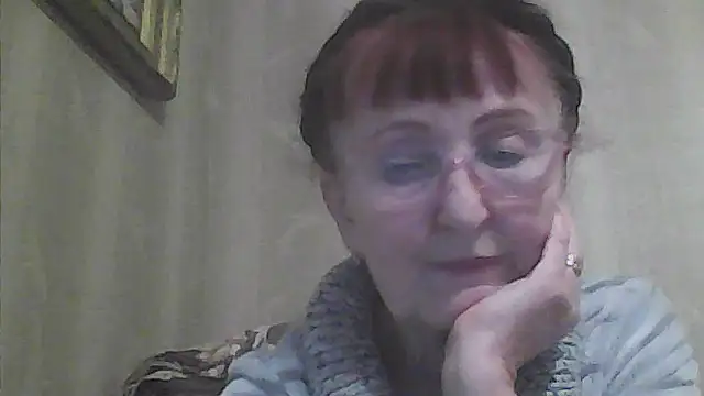 Snapshot of TanyaSweet634 chatting on November 17, 12:55 pm TanyaSweet634 online show from November 17, 12:55 pm