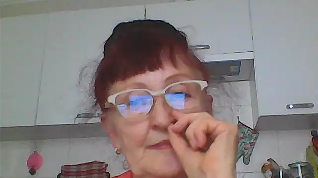 TanyaSweet634 online show from June 18, 6:35 am