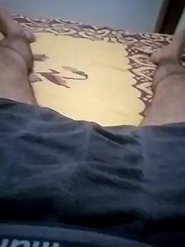Snapshot of Bigdick_pedro chatting on August 8, 2:36 am Bigdick pedro online show from August 8, 2:36 am