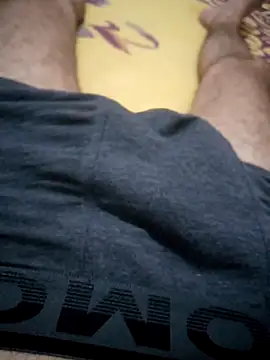Snapshot of Bigdick_pedro chatting on August 10, 12:15 am Bigdick pedro online show from August 10, 12:15 am