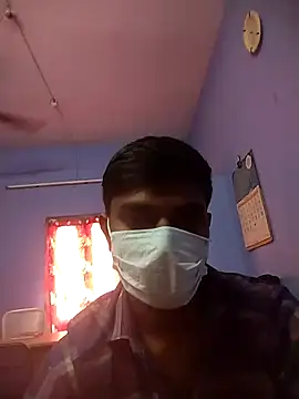 Snapshot of Tamilandteluguboy14 chatting on December 17, 5:07 am Tamilandteluguboy14 online show from December 17, 5:07 am