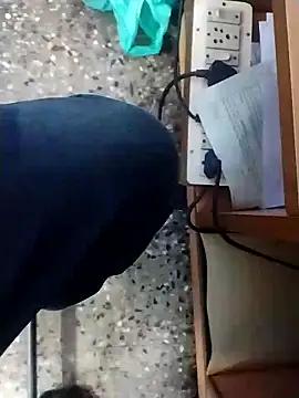 Snapshot of Tamilandteluguboy14 chatting on November 28, 12:52 pm Tamilandteluguboy14 online show from November 28, 12:52 pm