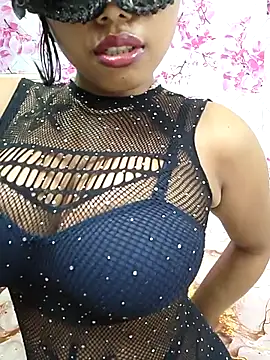 sandy naughty online show from April 26, 4:48 pm