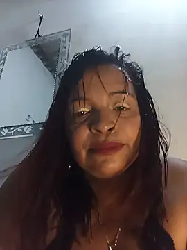 Snapshot of _violetta_- chatting on June 17, 1:30 am violetta - online show from June 17, 1:30 am